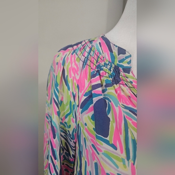LILLY PULITZER Elsa Silk Top In Indigo Palm Reader Color. Size Small - Picture 10 of 13
